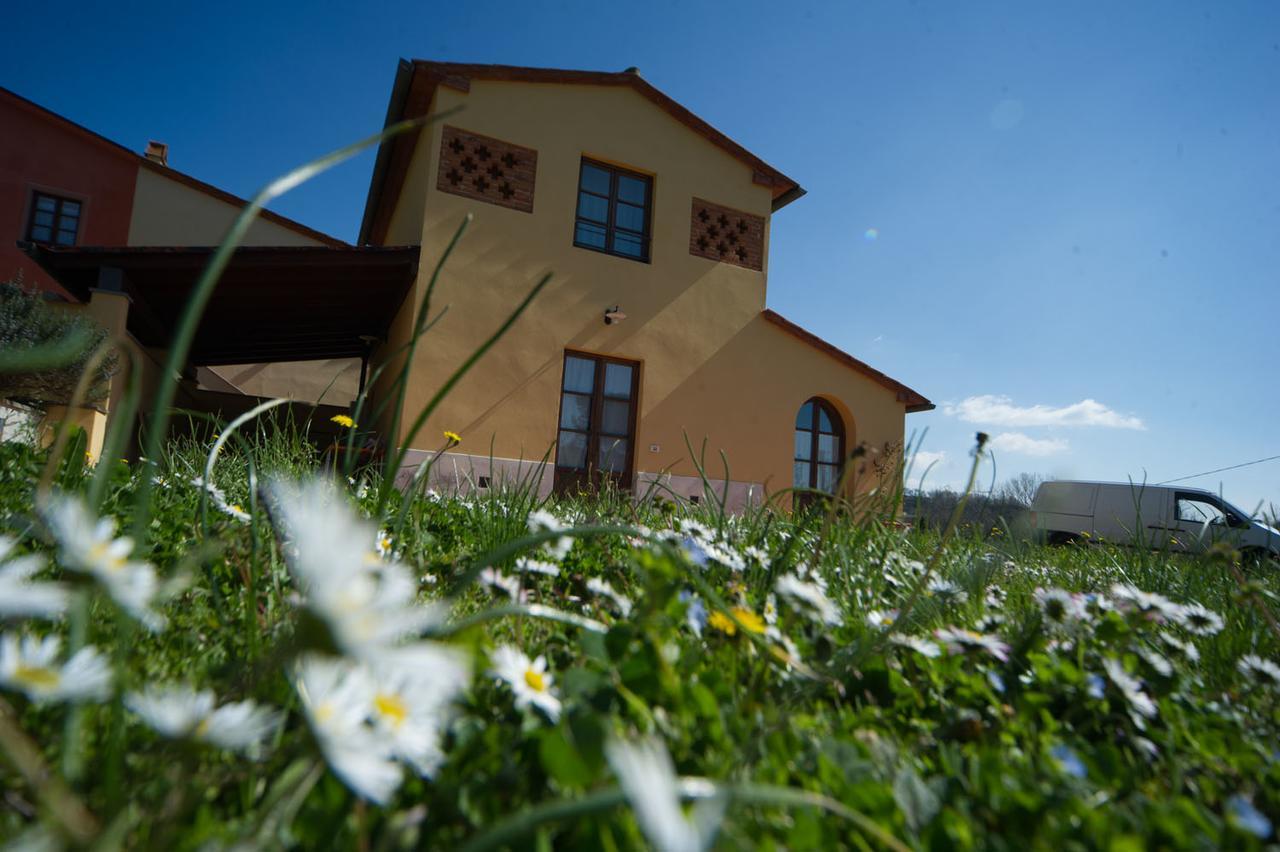 Agriturismo Lo Zolfino Penna Экстерьер фото